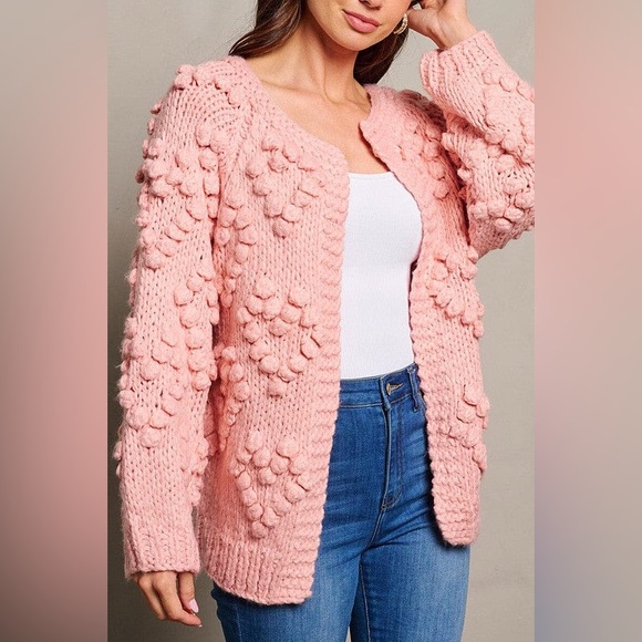 Sweaters - 💘 💠NWT Heart Throb Caridgan